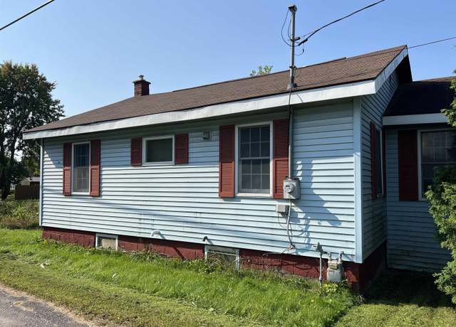 Property at 19 Lafayette St, Ogdensburg, NY 13669, 2 beds, 1 bath