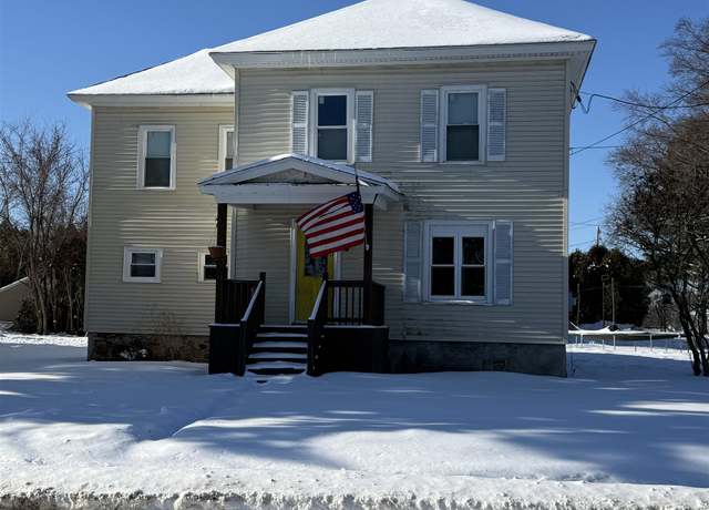 Property at 43 Beach St, Massena, NY 13662, 4 beds, 1 bath