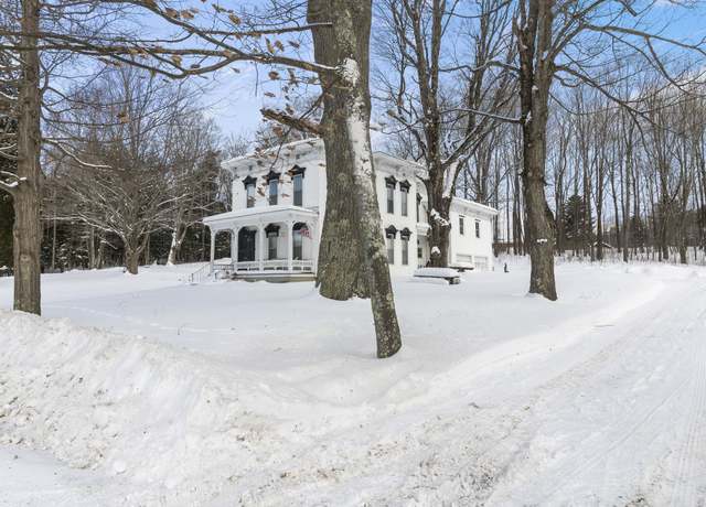 Property at 35 Stowe Ln, South Colton, NY 13687, 5 beds, 1.5 baths