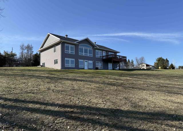 Property at 3 Crescent Dr, Norwood, NY 13668, 5 beds, 3 baths