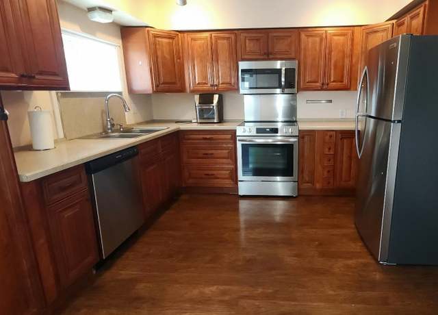 Property at 421 Mansion Ave, Ogdensburg, NY 13669, 3 beds, 1.5 baths