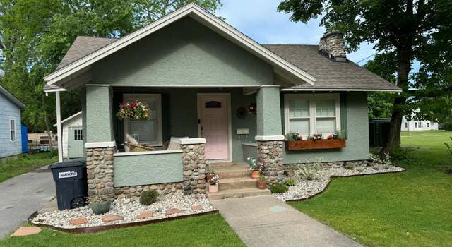 Photo of 18 State St, Potsdam, NY 13676