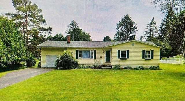 Photo of 53 Bird St, Canton, NY 13617