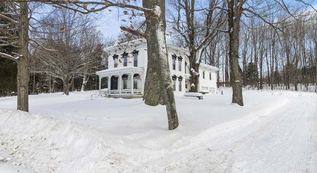 Photo of 35 Stowe Ln, South Colton, NY 13687