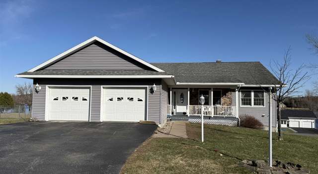 Photo of 3 Crescent Dr, Norwood, NY 13668