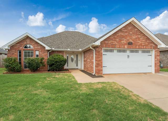 Property at 508 Callie Ln, Iowa Park, TX 76367, 3 beds, 2 baths