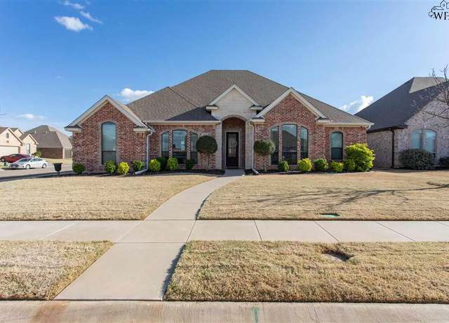 Property at 5699 Black Stone Dr, Wichita Falls, TX 76310, 4 beds, 0.5 baths