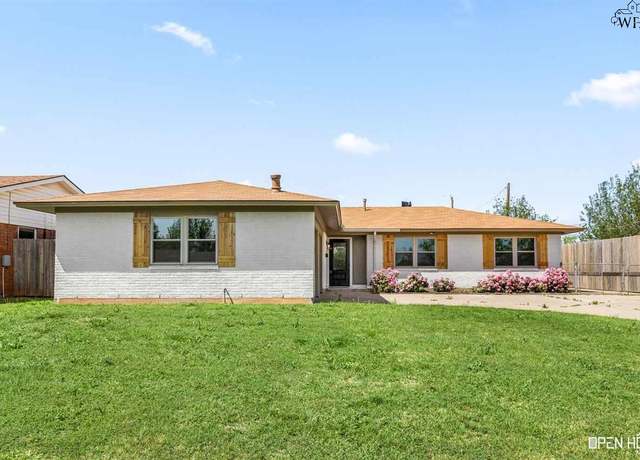 Property at 504 W Rebecca Ave, Iowa Park, TX 76367, 4 beds, 2 baths
