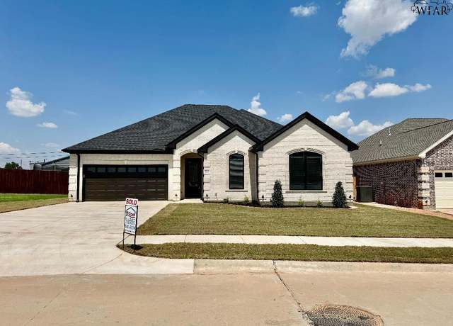 Property at 5212 Mcsally Dr, Wichita Falls, TX 76306, 4 beds, 2 baths