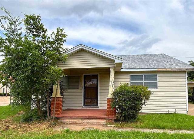 Property at 1035 Harlan Ave, Wichita Falls, TX 76306, 2 beds, 1 bath