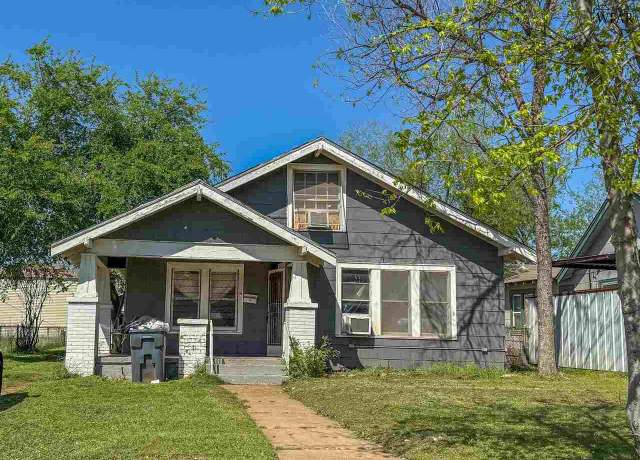 Property at 2102 Jones St, Wichita Falls, TX 76309, 4 beds