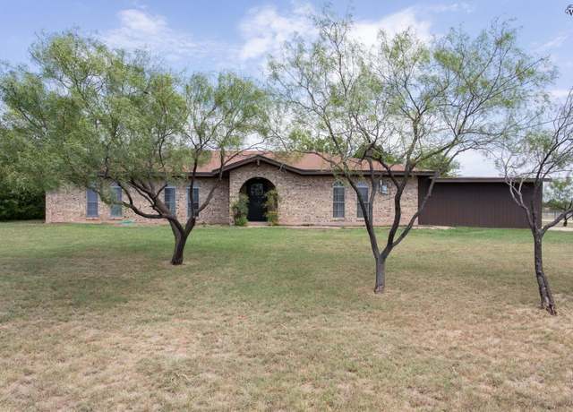 Property at 914 Nakomis Trl, Wichita Falls, TX 76310, 3 beds, 2 baths