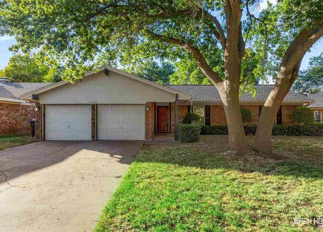 Property at 2712 Miller Ct, Wichita Falls, TX 76308, 3 beds, 2 baths