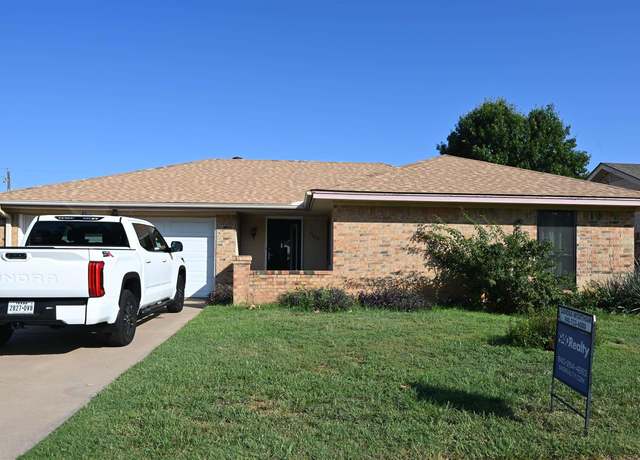 Property at 5110 Dewey St, Wichita Falls, TX 76306, 3 beds, 2 baths