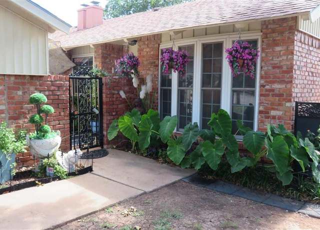 Property at 3 Court Capistrano Unit C, Wichita Falls, TX 76310, 2 beds, 1 bath