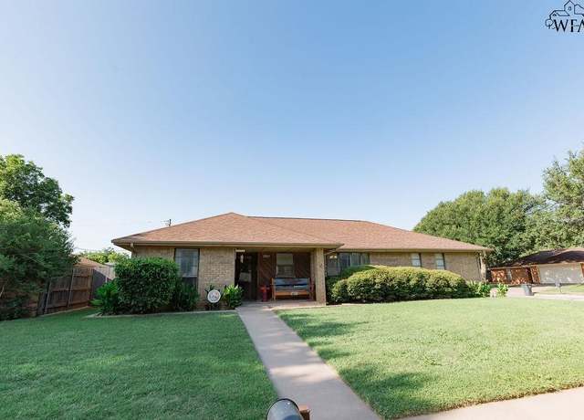 Property at 2809 Concho Ln, Wichita Falls, TX 76308, 3 beds, 2 baths