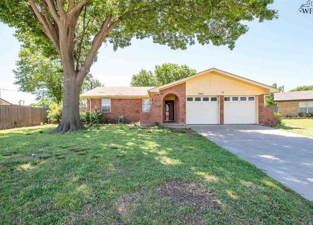 Property at 5411 Page Dr, Wichita Falls, TX 76306, 3 beds, 2 baths