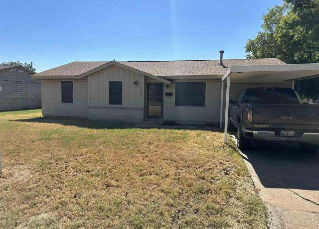 Property at 1406 Deville St, Wichita Falls, TX 76306, 3 beds, 1 bath