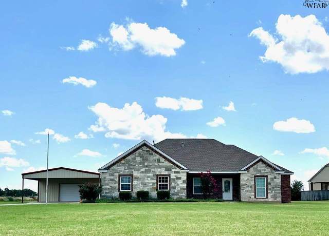 Property at 1882 Fm 1177, Wichita Falls, TX 76305, 4 beds, 2 baths