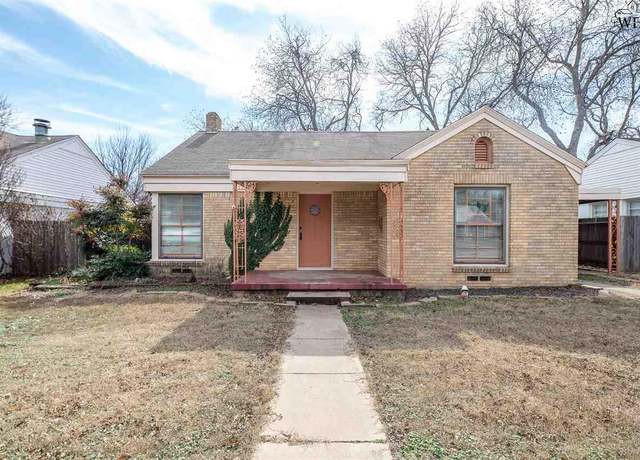 Property at 1657 Victory Ave, Wichita Falls, TX 76301, 5 beds, 3 baths