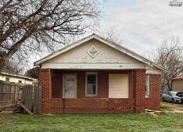 Property at 1803 Taylor St, Wichita Falls, TX 76309, 2 beds, 1 bath
