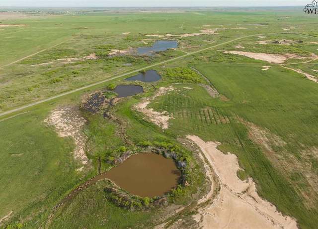Property at 303 AC Fm 1739, Electra, TX 76360
