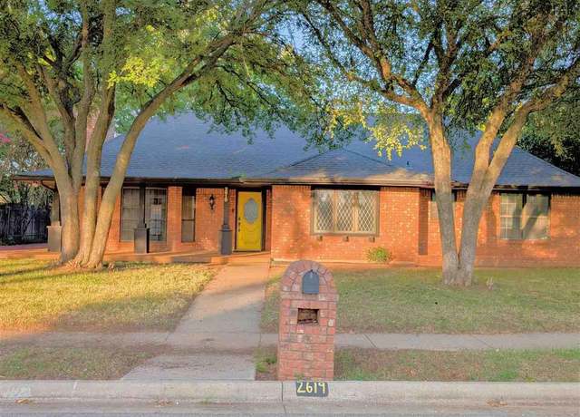 Property at 2619 San Simeon Dr, Wichita Falls, TX 76308, 3 beds, 2 baths