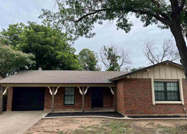 Property at 5133 Lakefront Dr, Wichita Falls, TX 76310, 3 beds, 0.5 baths