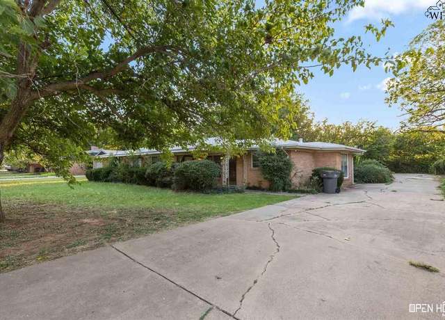 Property at 20 Sara Sue Ln, Wichita Falls, TX 76302, 5 beds