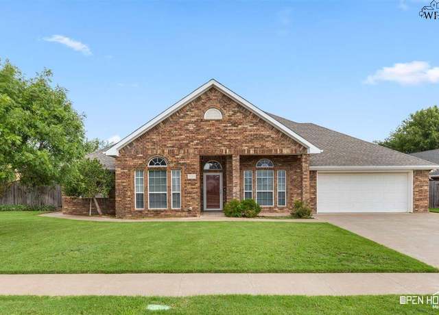 Property at 5014 Pawnee Pathway, Wichita Falls, TX 76310, 3 beds, 2 baths