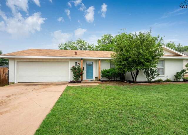 Property at 1540 Glendale Dr, Wichita Falls, TX 76302, 3 beds, 2 baths