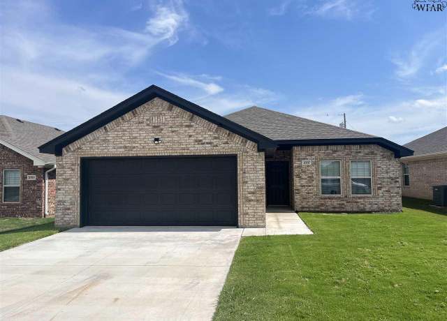 Property at 2337 Tinker Trl, Wichita Falls, TX 76309, 3 beds, 2 baths