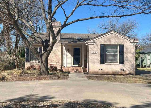 Property at 3010 Speedway Ave, Wichita Falls, TX 76308, 3 beds, 2 baths