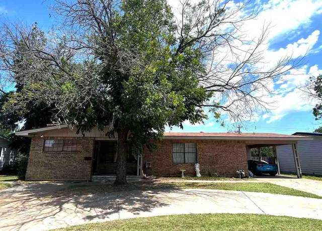 Property at 1208 Harvey Dr, Wichita Falls, TX 76302, 3 beds, 2 baths