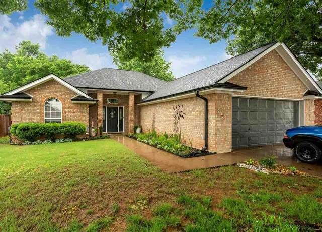 Property at 2515 Tinker Trl, Wichita Falls, TX 76306, 3 beds, 2 baths