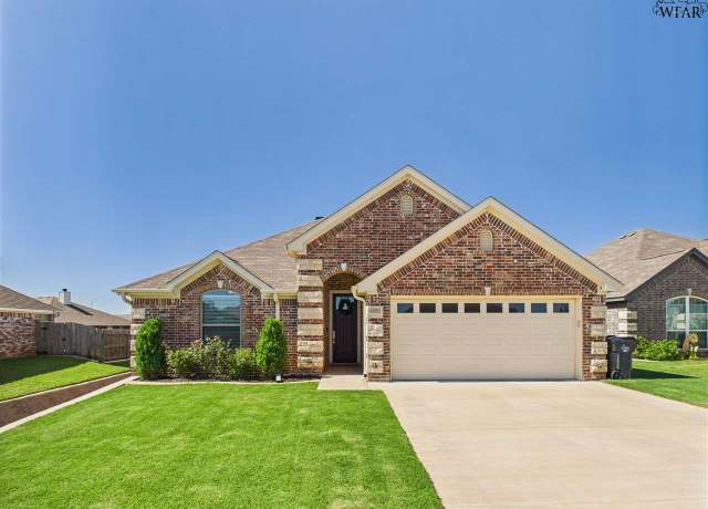 Property at 6125 Sandy Hill Blvd, Wichita Falls, TX 76310, 4 beds, 2 baths