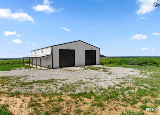 Property at 1970 Whitaker Rd, Henrietta, TX 76365