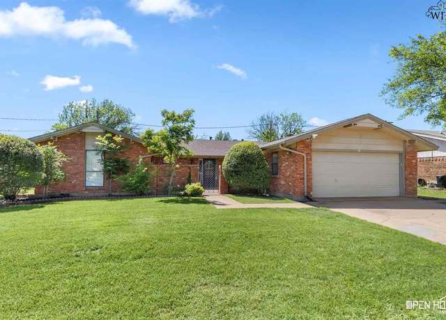 Property at 4805 Big Bend Dr, Wichita Falls, TX 76310, 4 beds, 2 baths