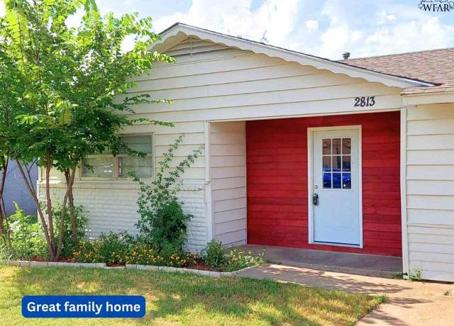 Property at 2813 Roanoke Dr, Wichita Falls, TX 76306, 3 beds, 0.5 baths