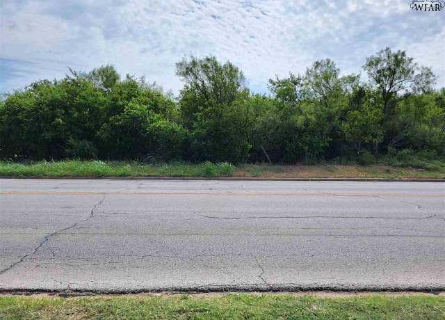 Property at 517 Kemp Blvd, Wichita Falls, TX 76301