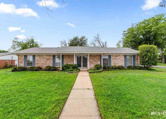 Property at 2500 Lansing Blvd, Wichita Falls, TX 76309, 3 beds, 0.5 baths