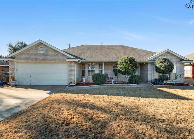 Property at 5010 Trinidad Dr, Wichita Falls, TX 76310, 3 beds, 2 baths