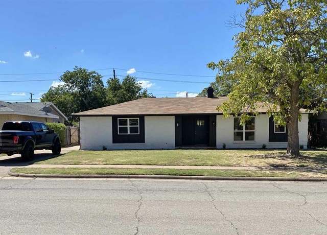 Property at 5244 Catskills Dr, Wichita Falls, TX 76310, 3 beds, 2 baths