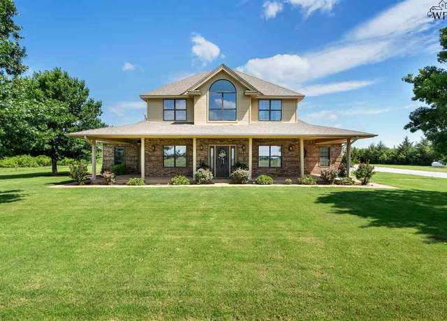 Property at 2344 Van Horn Rd, Iowa Park, TX 76367, 3 beds, 0.5 baths