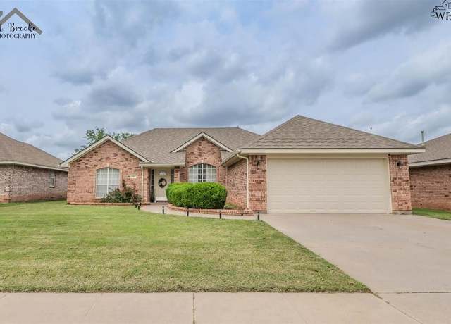 Property at 5407 Carlson St, Wichita Falls, TX 76310, 3 beds, 2 baths
