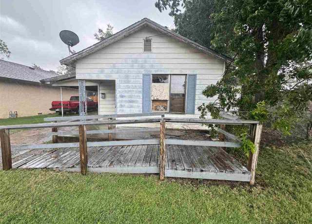 Property at 1429 25th St, Wichita Falls, TX 76301, 2 beds, 1 bath
