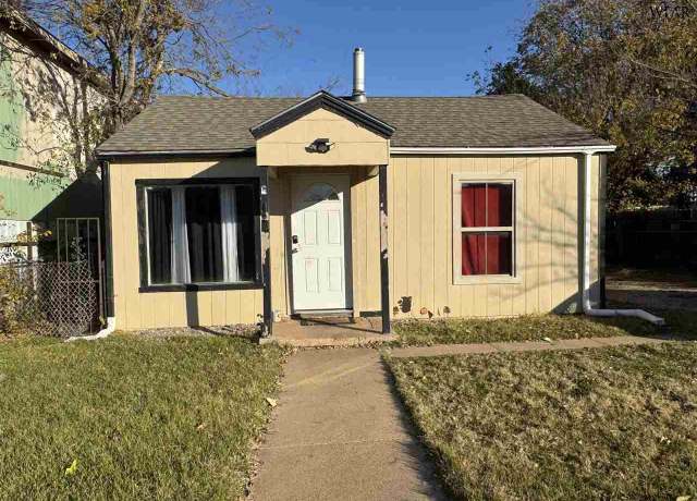 Property at 1210 33rd St, Wichita Falls, TX 76302, 2 beds, 1 bath