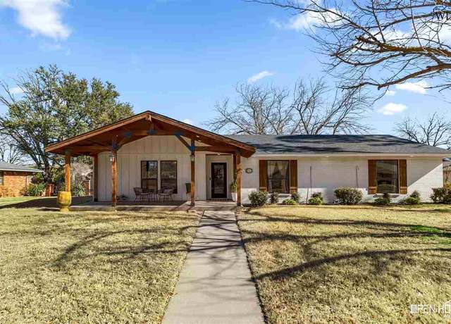 Property at 4521 Barbados Dr, Wichita Falls, TX 76308, 4 beds, 2 baths