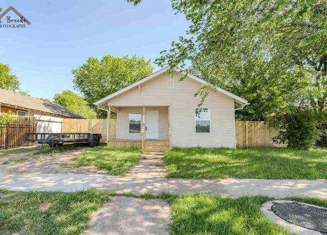 Property at 1616 Pearl Ave, Wichita Falls, TX 76301, 3 beds, 1 bath