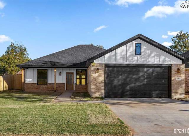 Property at 1135 Crescent Ln, Wichita Falls, TX 76306, 4 beds, 2 baths